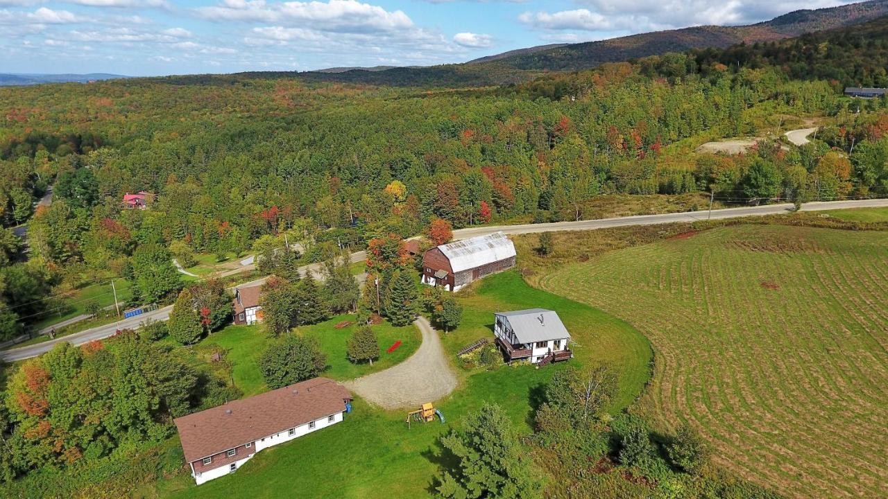 Auberge Schweizer Sutton Exterior photo